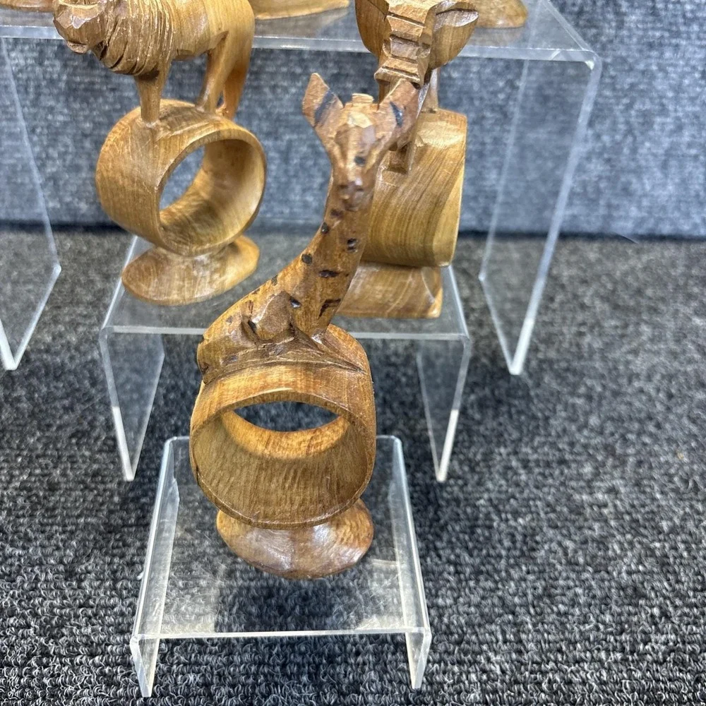 Vtg~Set of 6~Wooden Handcarved Safari Animal Napkin Rings~Handcarved in Kenya
